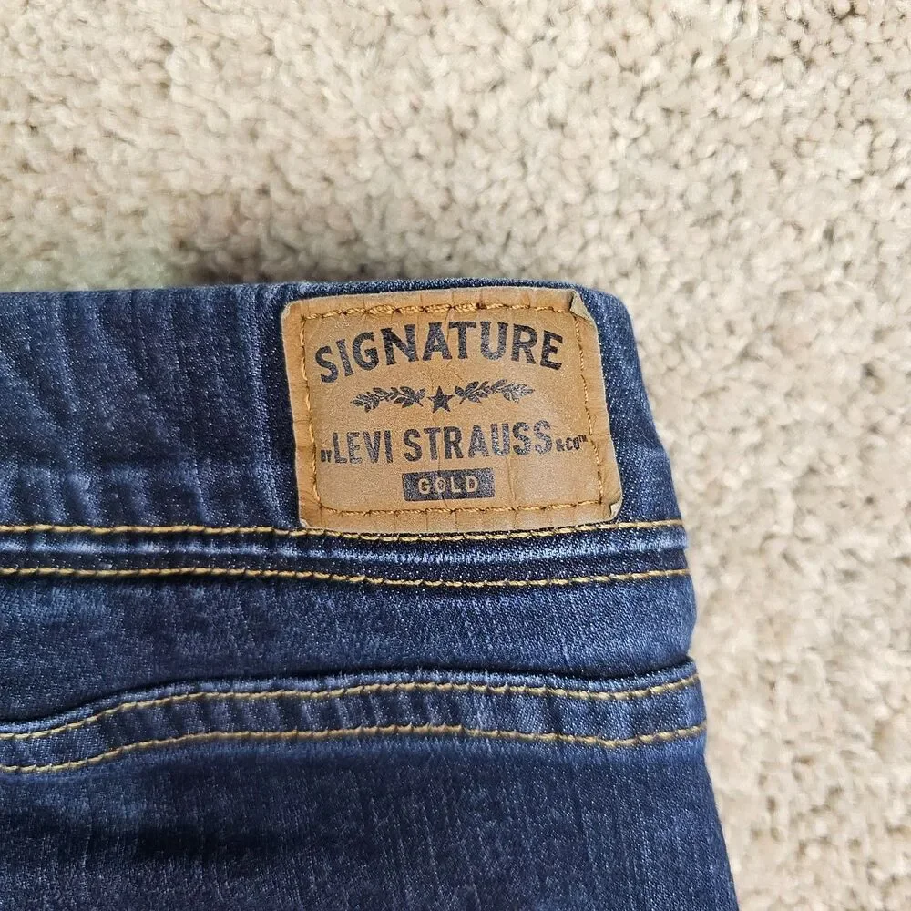 Signature Levi Strauss Pull-On Skinny Jeans Dark Wash Women’s 12/31 Stretch - Picture 6 of 14